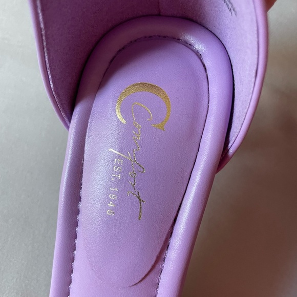 Cato lavender strappy heels. Size 7. NWT. 2” kitten heel. - Picture 3 of 8